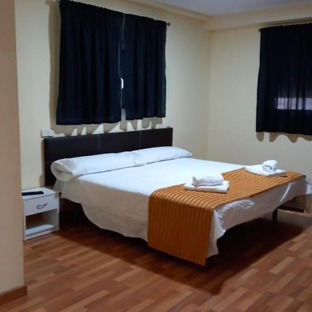 Las Olivas- Borox Aparthotel Seseña Nuevo Εξωτερικό φωτογραφία